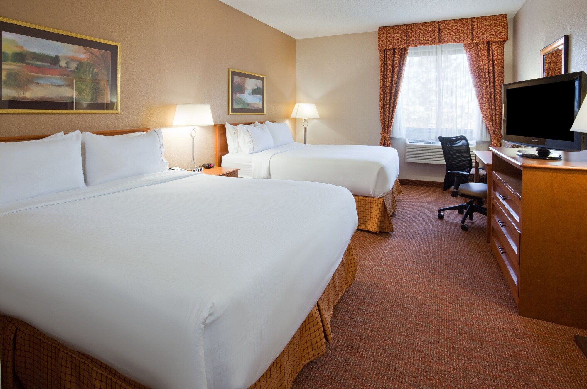 Holiday Inn Express & Suites - Worthington, An Ihg Hotel Exterior foto